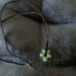HANDMADE GLASS green flower 🌸🪴necklace